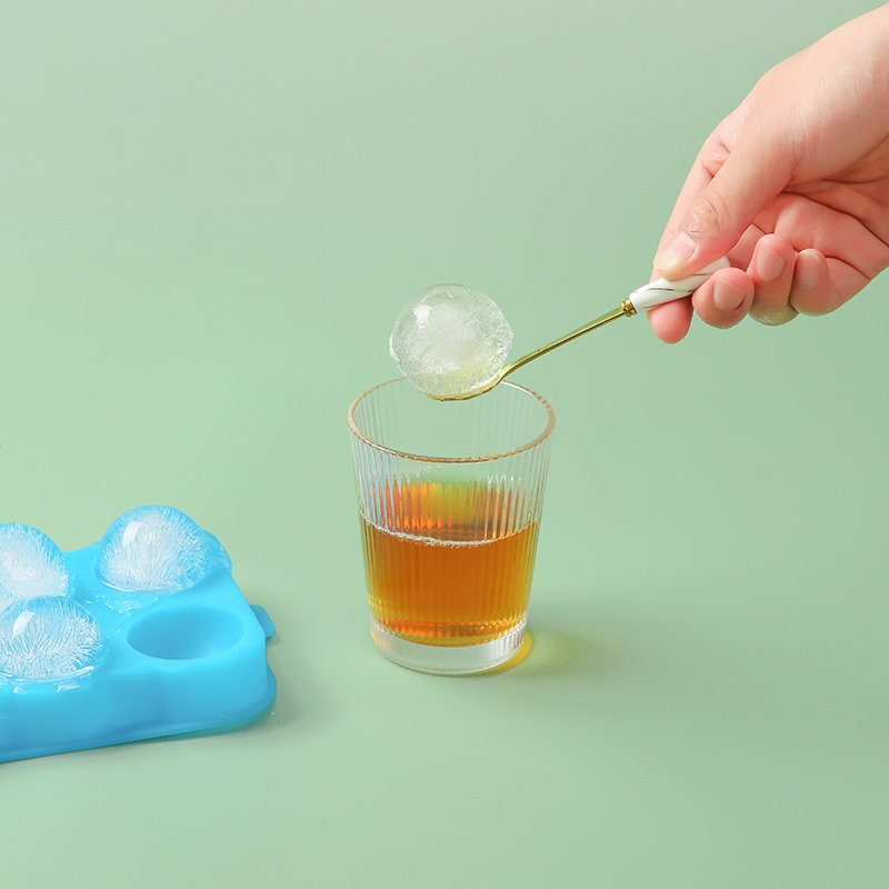 Silicone ball ice tray