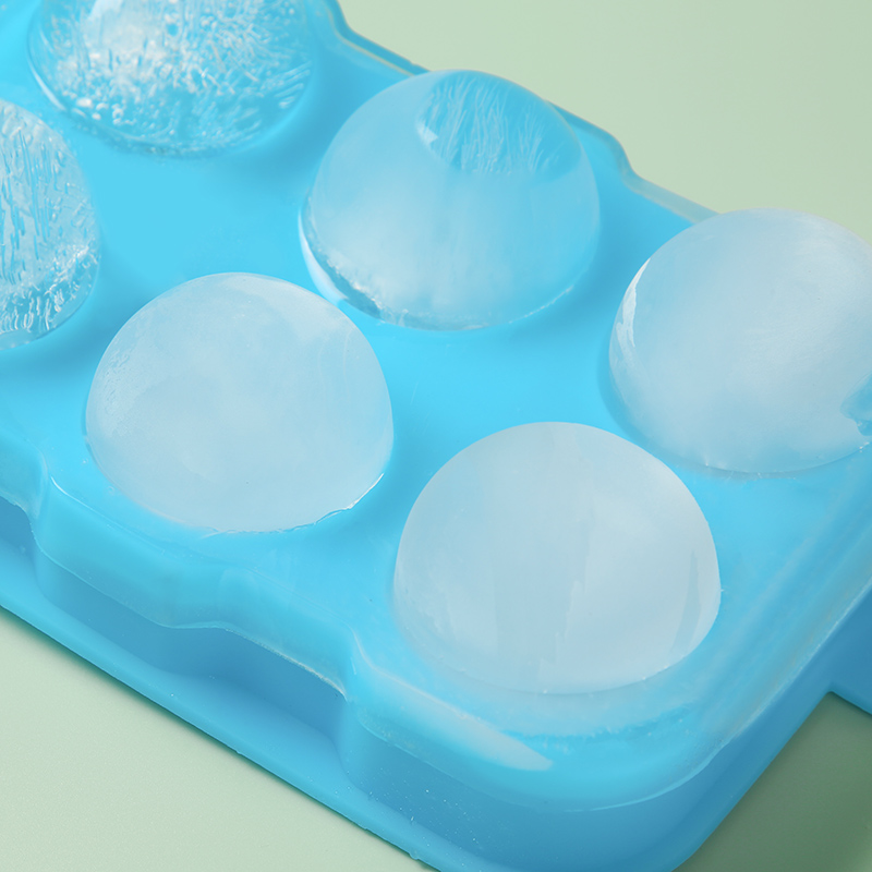 Silicone ball ice tray