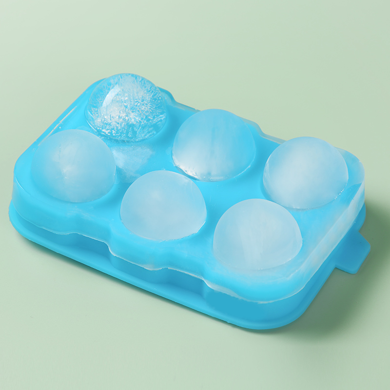 Silicone ball ice tray